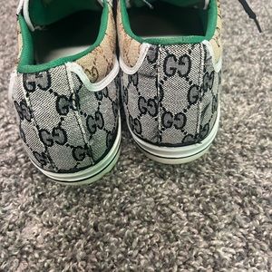Gucci men’s tennis shoe 1977